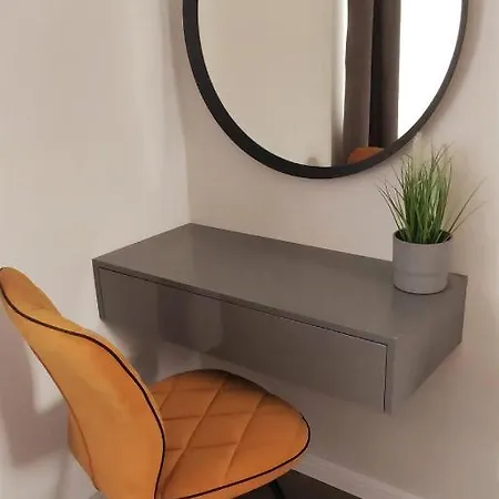 Helena Apartment